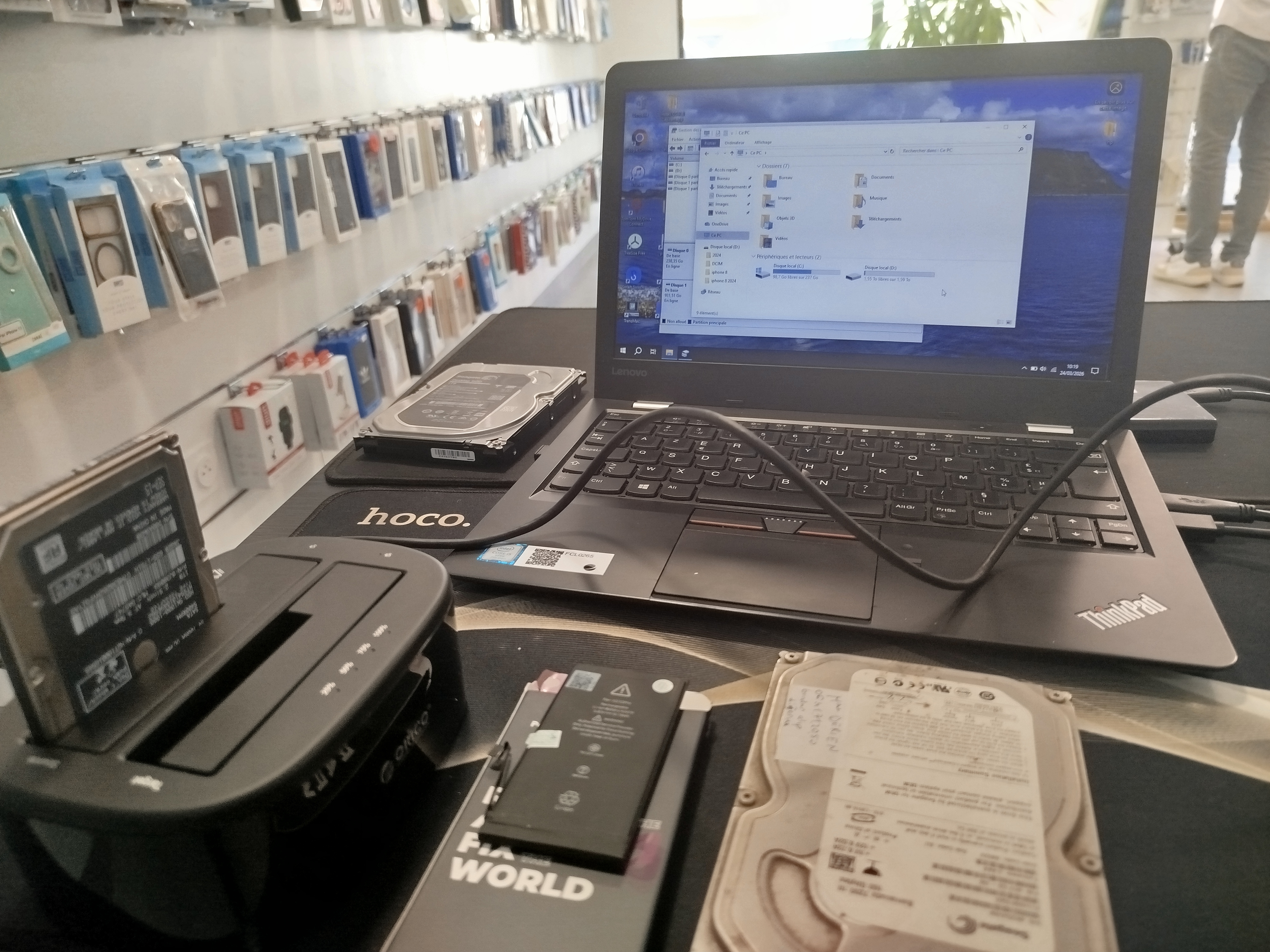 Interieur et espace reparation Dukkan